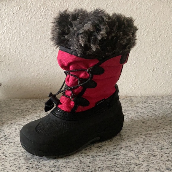 Kamik kids winter snow boots. Waterproof and insulated - Picture 5 of 7
